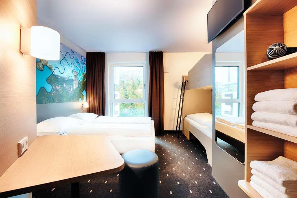 B&B Hotel Ravensburg Seengen Quarto foto