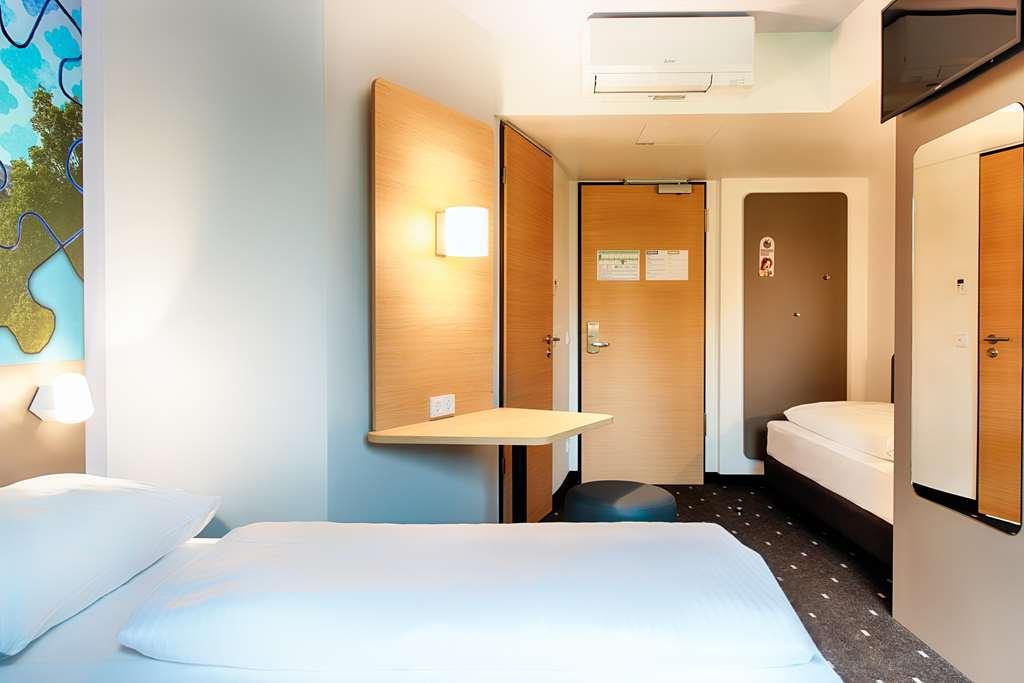 B&B Hotel Ravensburg Seengen Quarto foto