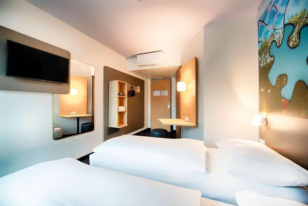 B&B Hotel Ravensburg Seengen Quarto foto